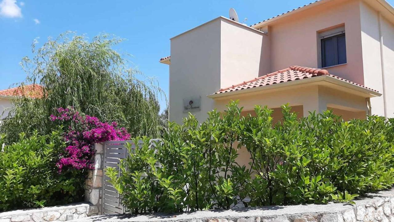 Amarianos Villas Agia Efimia Exterior foto